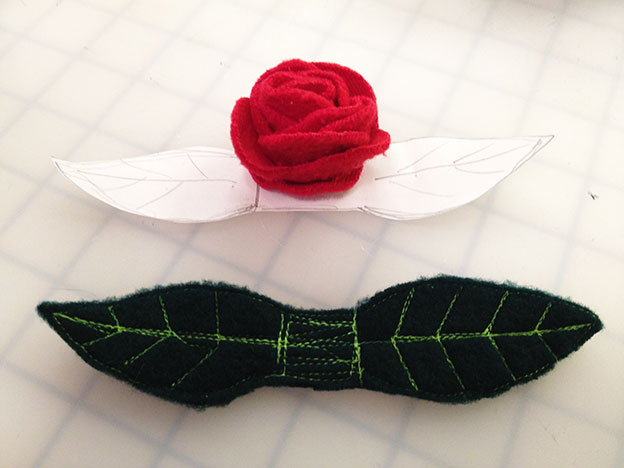 Capelet Leaf pattern Capelet Leaf pattern